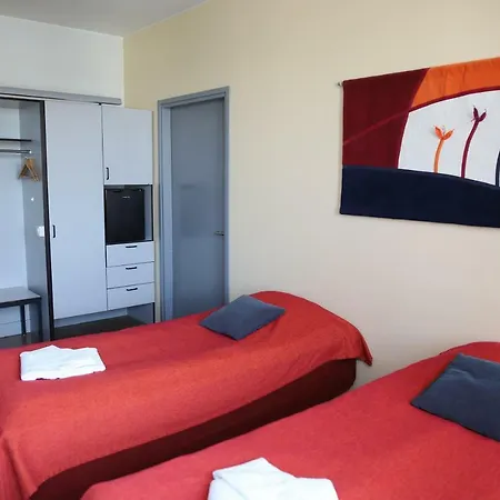 Iiris Hostel